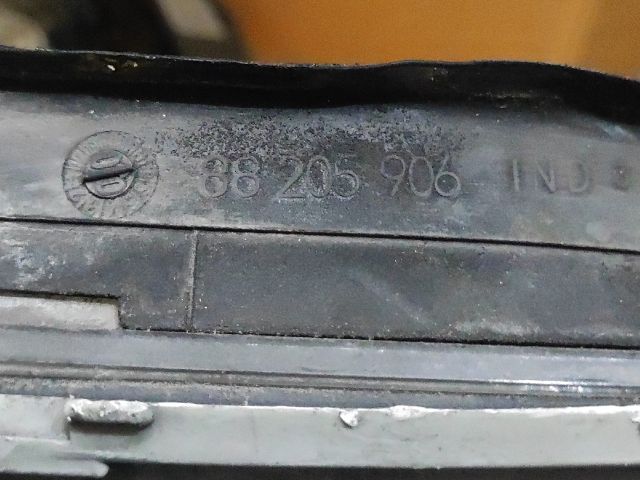 bontott SAAB 9-3 Bal első Lámpabúra