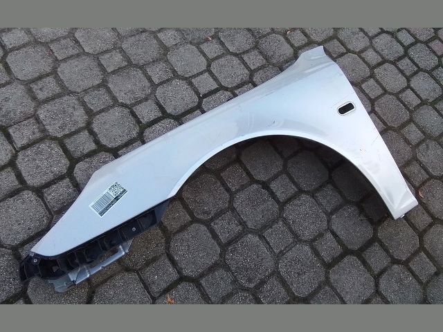 bontott SAAB 9-3 Bal első Sárvédő