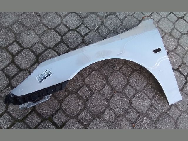 bontott SAAB 9-3 Bal első Sárvédő