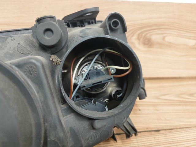 bontott SAAB 9-3 Bal Fényszóró