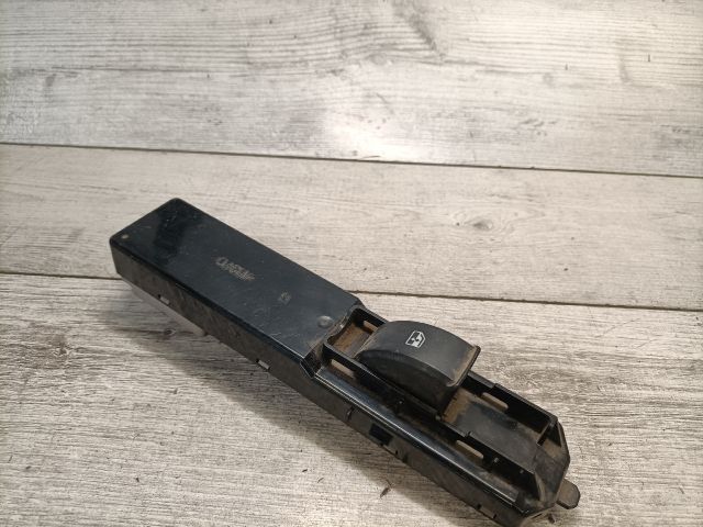 bontott SAAB 9-3 Bal hátsó Ablakemelő Kapcsoló