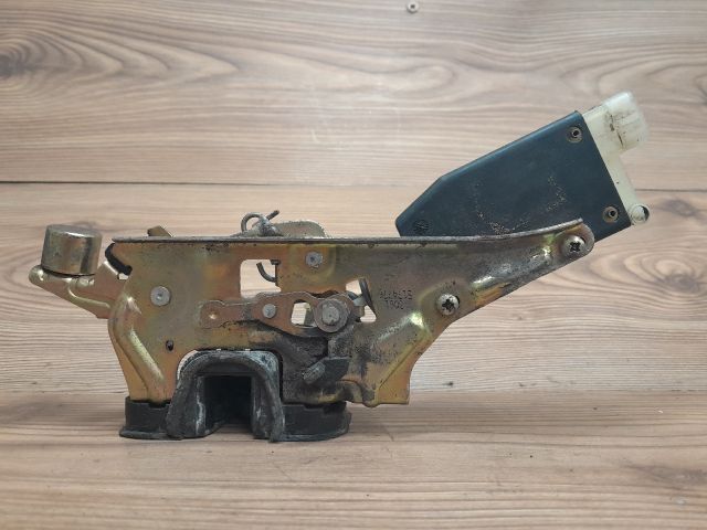 bontott SAAB 9-3 Bal hátsó Ajtózár