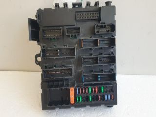 bontott SAAB 9-3 Biztosítéktábla Csomagtér