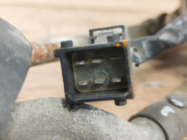 bontott SAAB 9-3 Első Ablaktörlő Szerkezet Motorral