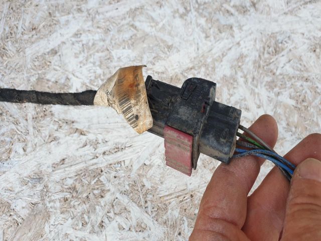 bontott SAAB 9-3 Első Lökhárító (Részeivel)