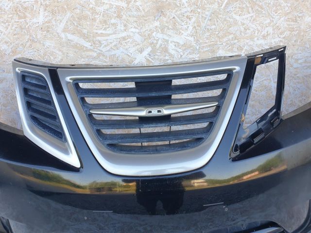 bontott SAAB 9-3 Első Lökhárító (Részeivel)