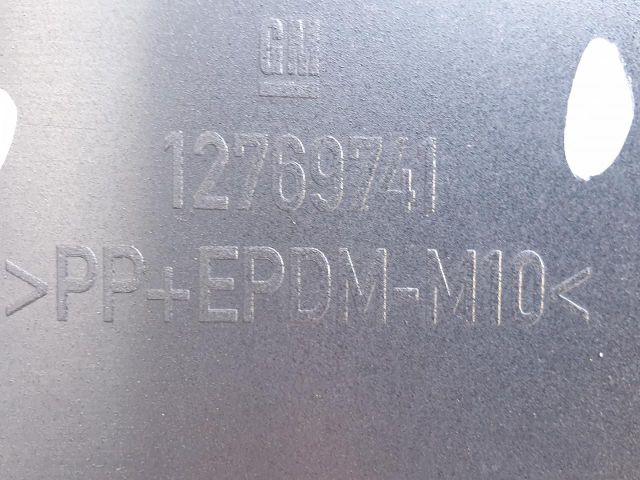 bontott SAAB 9-3 Első Lökhárító (Részeivel)