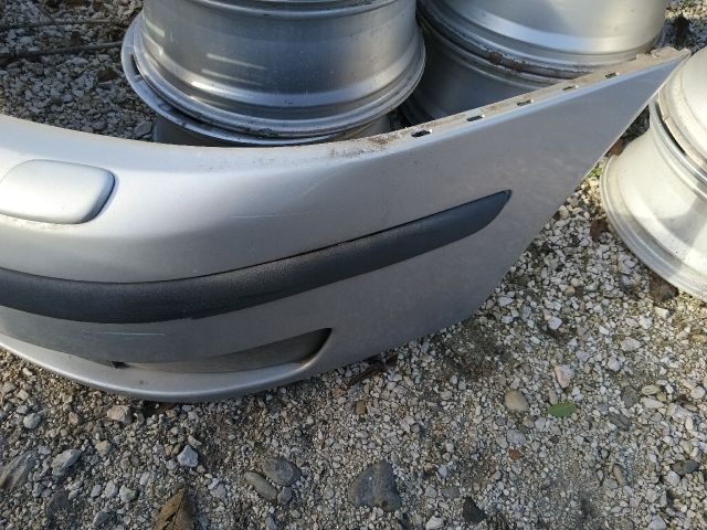 bontott SAAB 9-3 Első Lökhárító (Részeivel)