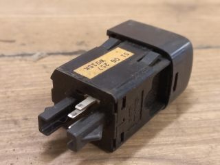 bontott SAAB 9-3 Fényszórómagasság Állító Kapcsoló