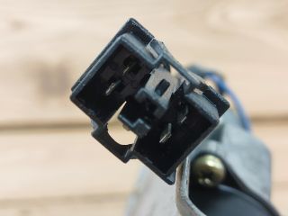 bontott SAAB 9-3 Hátsó Ablaktörlő Motor