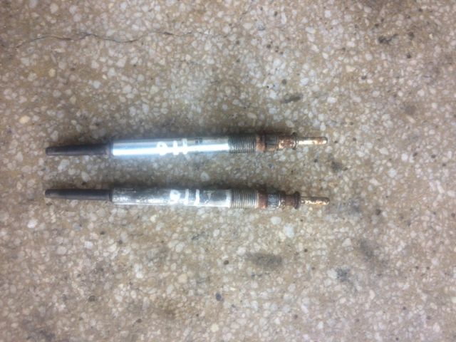 bontott SAAB 9-3 Izzító/Gyújtó Gyertya