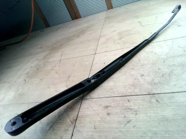 bontott SAAB 9-3 Jobb első Ablaktörlő Kar