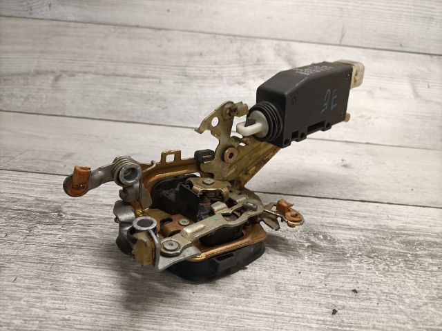 bontott SAAB 9-3 Jobb első Ajtózár