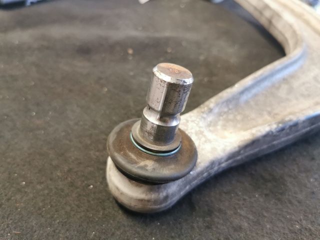 bontott SAAB 9-3 Jobb első Alsó Első Lengőkar