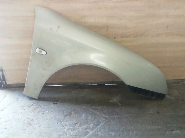 bontott SAAB 9-3 Jobb első Sárvédő