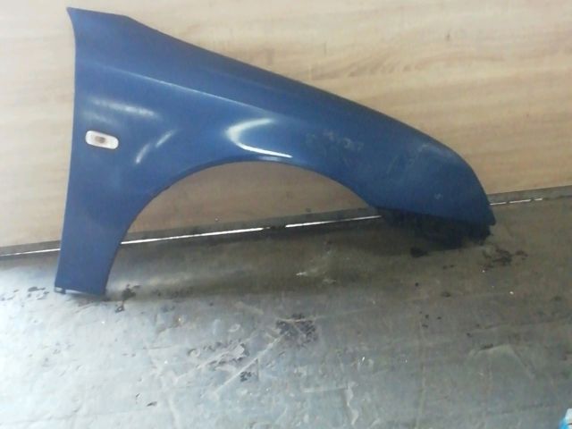 bontott SAAB 9-3 Jobb első Sárvédő