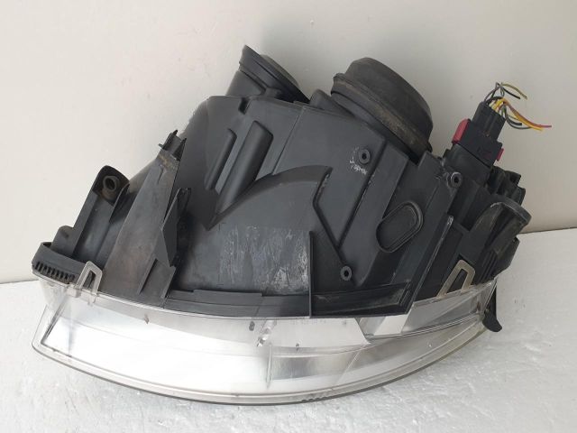 bontott SAAB 9-3 Jobb Fényszóró