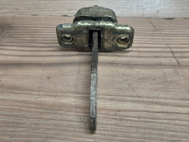 bontott SAAB 9-3 Jobb hátsó Ajtóhatároló