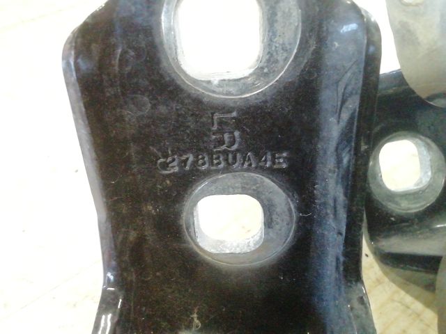 bontott SAAB 9-3 Jobb hátsó Zsanér