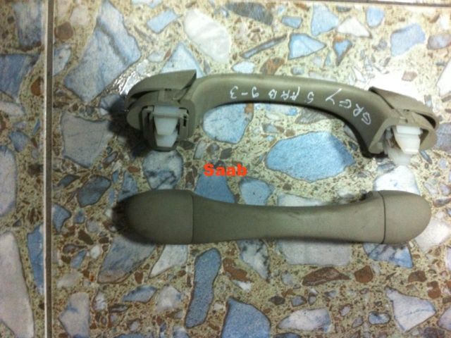 bontott SAAB 9-3 Kapaszkodó (Pozíciófüggetlen)