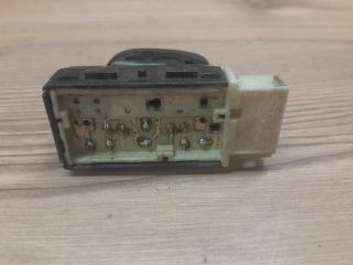 bontott SAAB 9-3 Központizár Kapcsoló