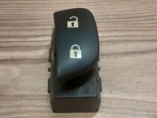 bontott SAAB 9-3 Központizár Kapcsoló