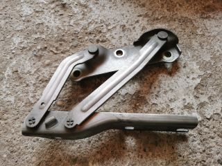 bontott SAAB 9-3 Motorháztető Bal Zsanér