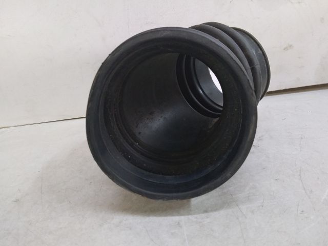 bontott SAAB 9-5 Légbeömlő Cső