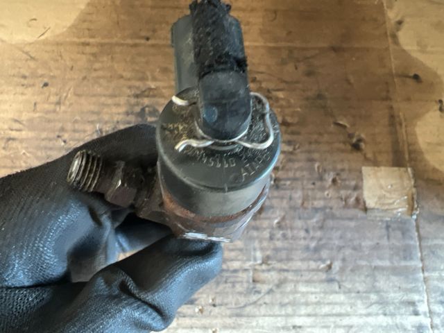 bontott SAAB 9-5 Porlasztó (1 db)