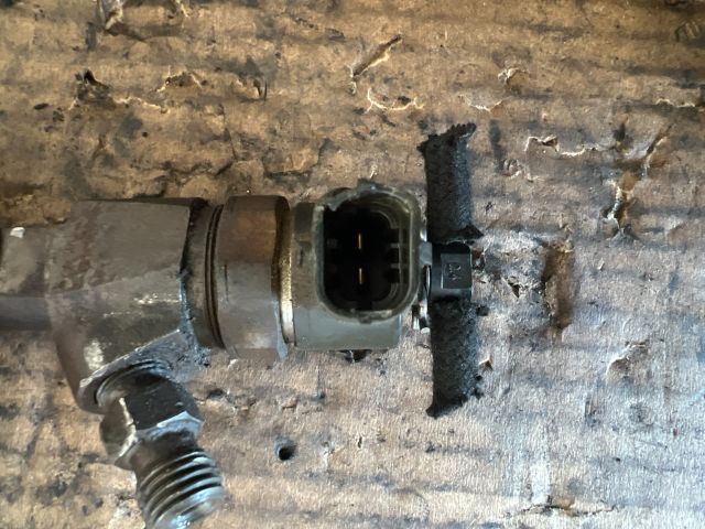 bontott SAAB 9-5 Porlasztó (1 db)