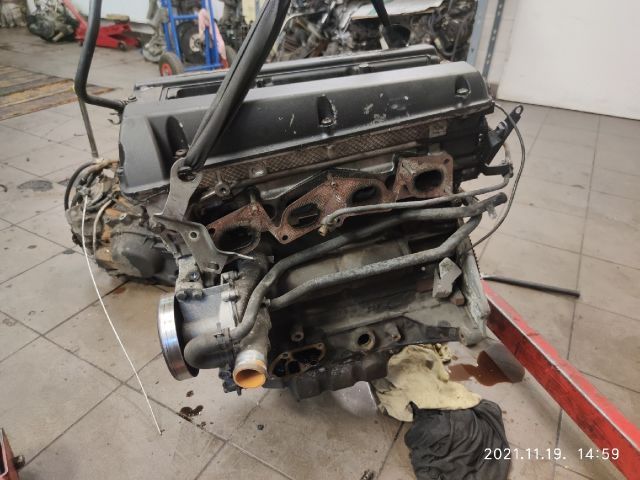 bontott SAAB 9-5 Motor (Fűzött blokk hengerfejjel)