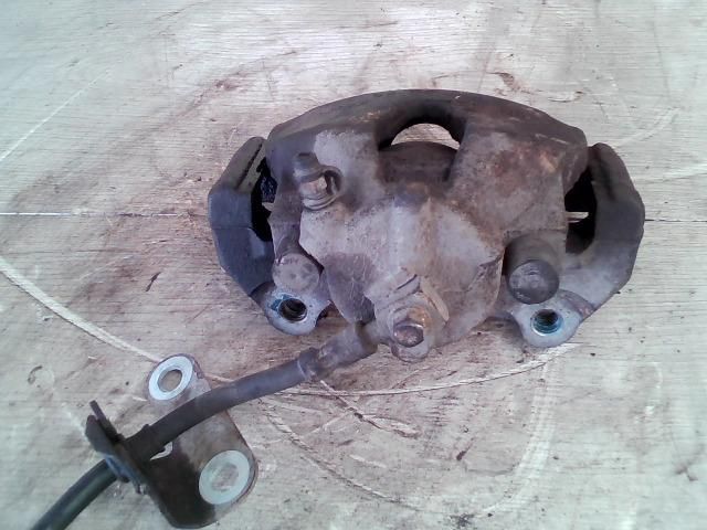 bontott SAAB 9-5 Bal első Féknyereg Munkahengerrel