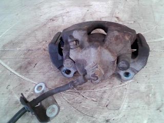 bontott SAAB 9-5 Bal első Féknyereg Munkahengerrel