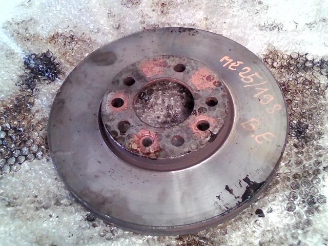 bontott SAAB 9-5 Első Féktárcsa