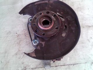 bontott SAAB 9-5 Jobb első Csonkállvány Kerékaggyal