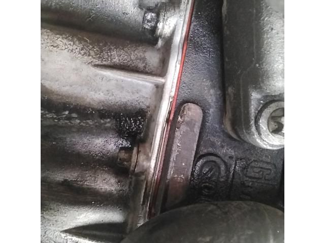 bontott SAAB 9-5 Motor (Fűzött blokk hengerfejjel)