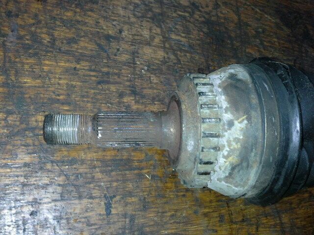 bontott SAAB 9-5 Bal Féltengely