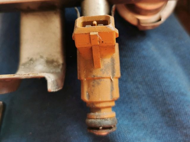 bontott SAAB 9-5 Porlasztó (1 db)