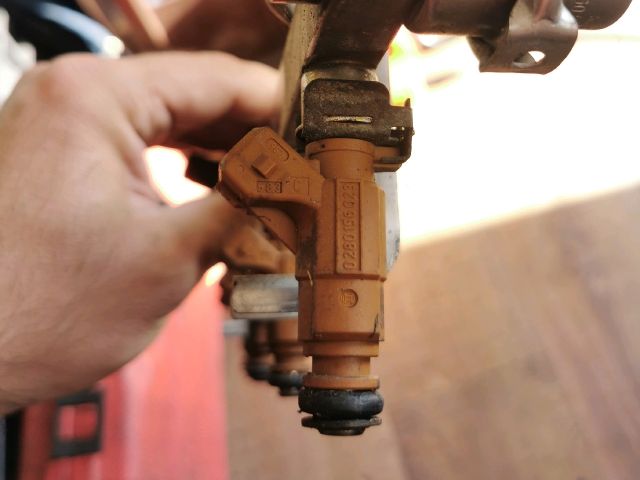 bontott SAAB 9-5 Porlasztó (1 db)