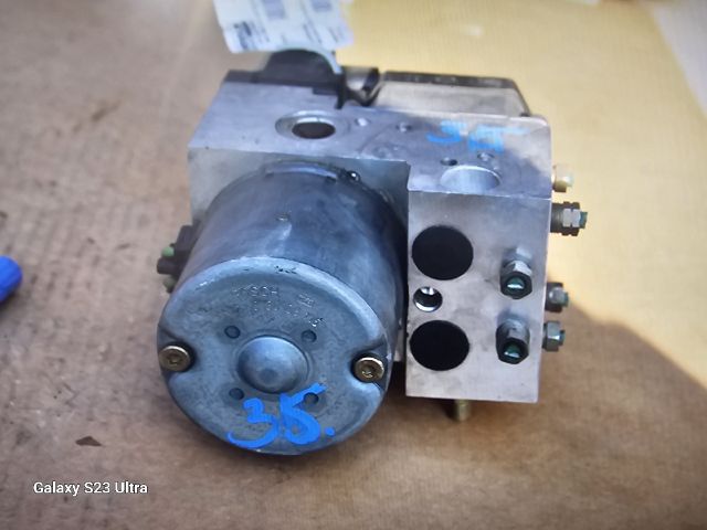 bontott SAAB 9-5 ABS Kocka