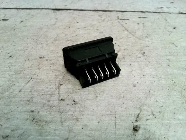 bontott SAAB 9-5 Ablakemelő Kapcsoló (Pozíciófüggetlen)