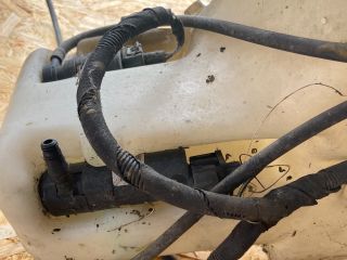 bontott SAAB 9-5 Ablakmosó Tartály