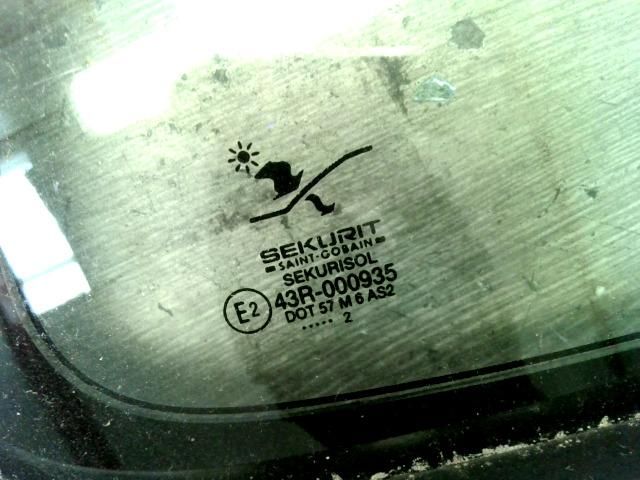 bontott SAAB 9-5 Bal C Oszlop Oldalablak Üveg