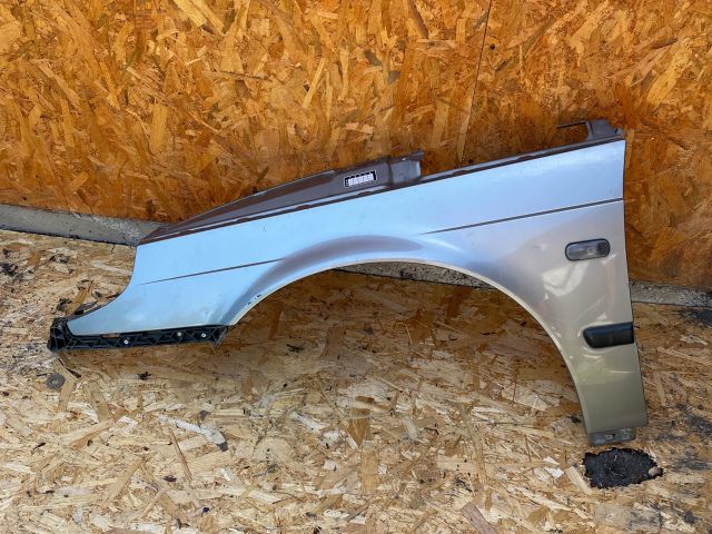 bontott SAAB 9-5 Bal első Sárvédő