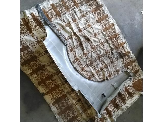 bontott SAAB 9-5 Bal első Sárvédő