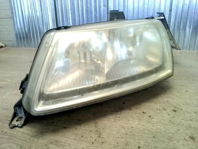 bontott SAAB 9-5 Bal Fényszóró