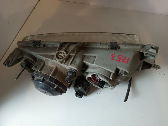 bontott SAAB 9-5 Bal Fényszóró