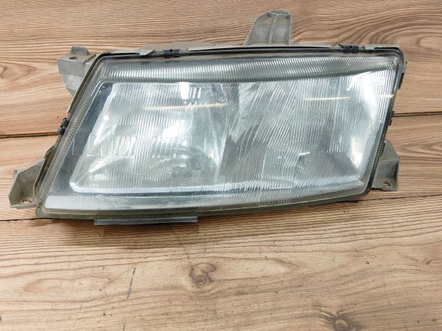 bontott SAAB 9-5 Bal Fényszóró