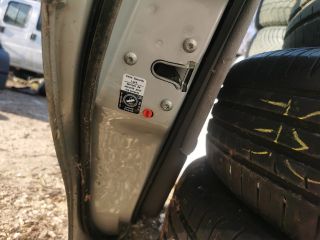 bontott SAAB 9-5 Bal hátsó Ajtó (Részeivel)