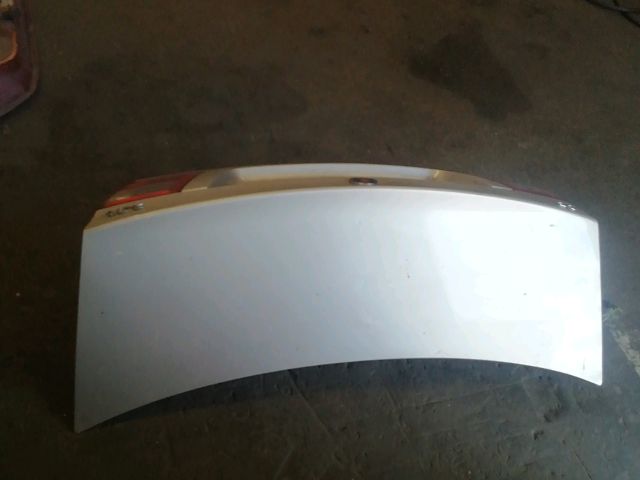 bontott SAAB 9-5 Csomagtérajtó (Üres lemez)